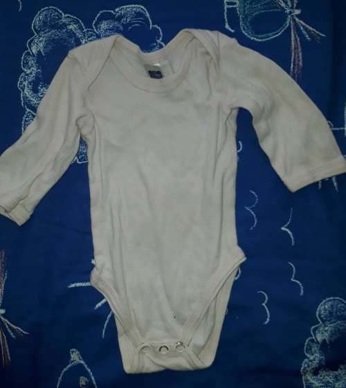 SPECIAL!! BABY GROW  LIGHT PINK - THE BABY COMPANY - 0-3 MONTHS 4-6KG - MAY HAVE A FEW MARKS ON IT
