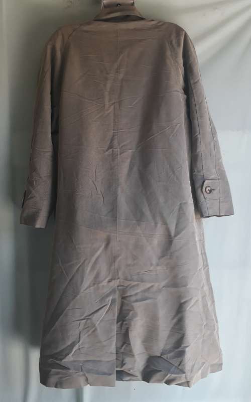 LADIES OLIVE GREEN LONG COAT - NO MAKE OR SIZE - SIZE 34/36