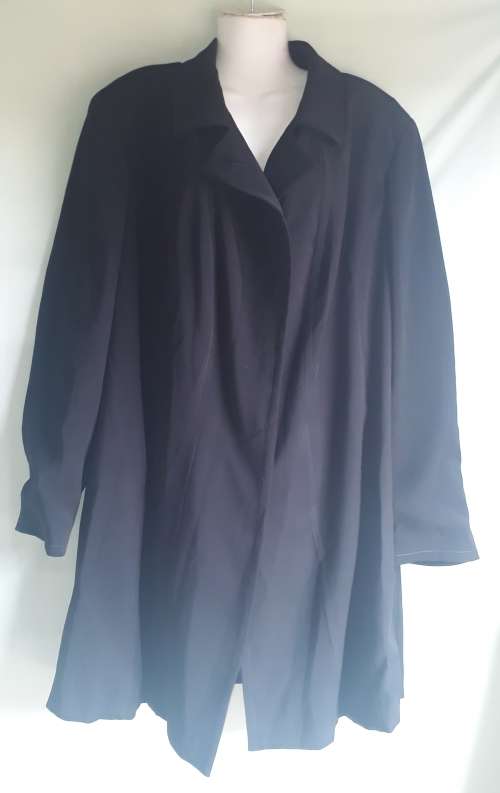 LADIES LONG BLACK COAT - FIORELLA RUBINO - USA SIZE 20 UK SIZE 24