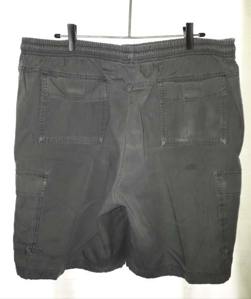 MENS GREY SHORTS - WOOLWORTHS - XL 102-109CM