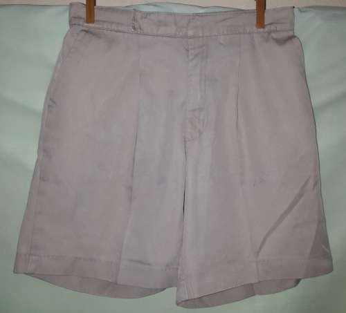 BOYS BROWN SCHOOL SHORTS - GEM SCHOOLWEAR - SIZE 32