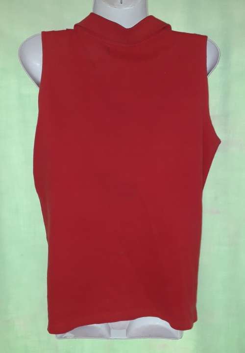 LADIES RED SLEEVELESS TOP  - ASICS - SIZE XL