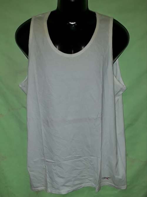 MENS WHITE SLEEVELESS T-SHIRT - MAKE: MAXED - SIZE XXL