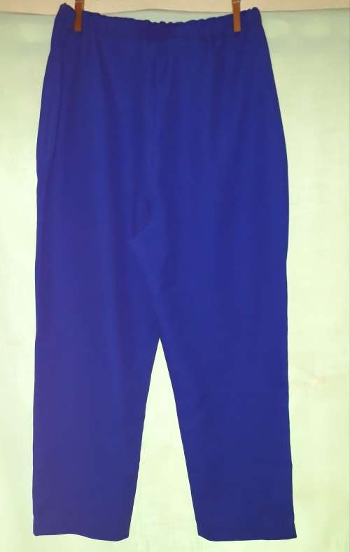 LADIES BLUE PANTS - MAKE: NO MAKE - SIZE: S TO M