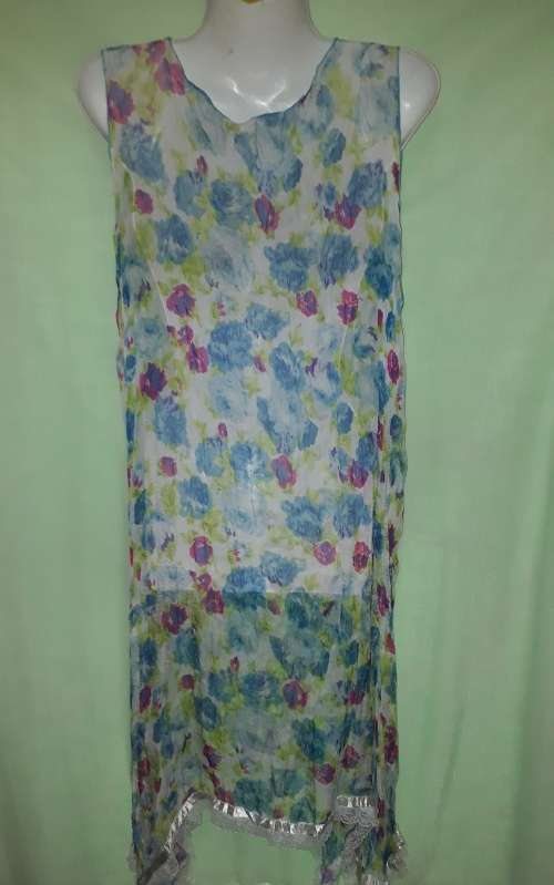 LADIES THIN MULTI COLORED DRESS - MAKE: NO MAKE - SIZE: NO SIZE
