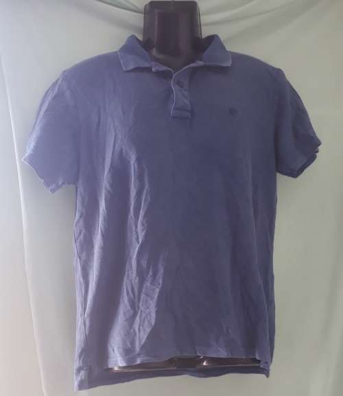 MENS:  BLUE T-SHIRT - MAKE: FAT FACE - SIZE: M