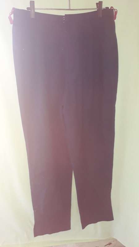 LADIES: NAVY LONG PANTS - MAKE: NO MAKE - SIZE: NO SIZE