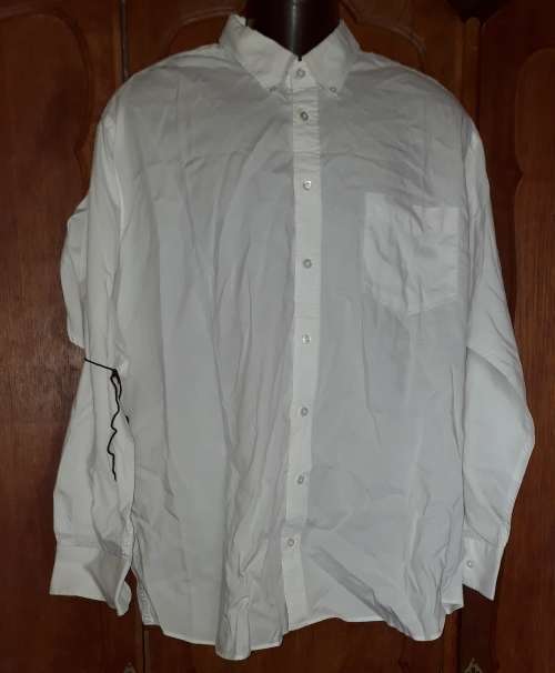 MENS: WHITE SHIRT - MAKE: W COLLECTION - SIZE: 44 17/1/2