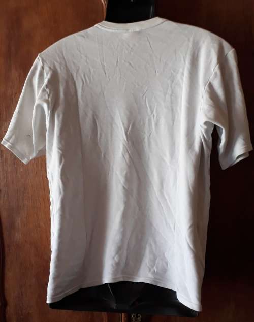 MENS: WHITE T-SHIRT - MAKE: ELMAR SPORTSWEAR - SIZE: XL