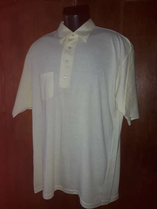 MENS: YELLOW GOLF SHIRT - MAKE: BLUE MAX - SIZE: L