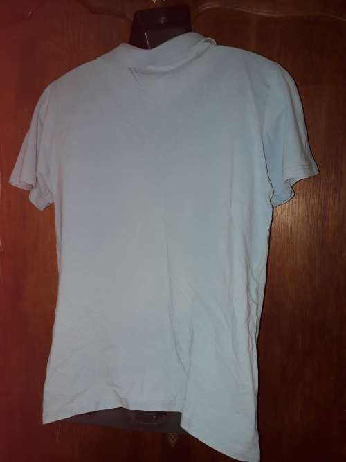 MENS: BLUE GOLF SHIRT - MAKE: OAKRIDGE - SIZE: M