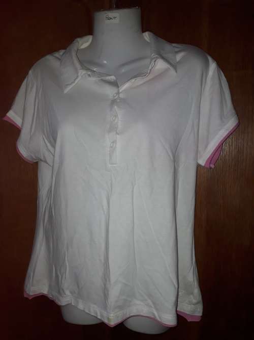 LADIES: WHITE & PINK SHIRT - MAKE: RED - SIZE: XXL