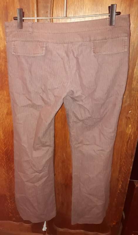 LADIES: BROWN PANTS - MAKE: INWEAR - SIZE: 34