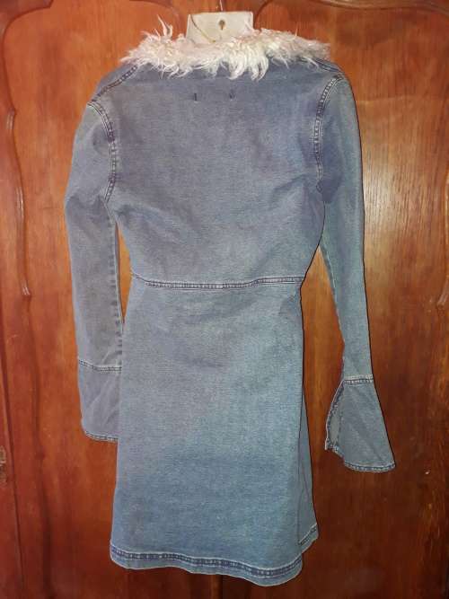 CHRISTMAS SPECIAL!! LADIES: BLUE DENIM JACKET - MAKE: MISS POSH - SIZE: S