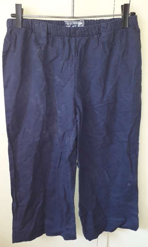 LADIES: BLUE PANTS - MAKE: FRESH PRODUCE - SIZE: S