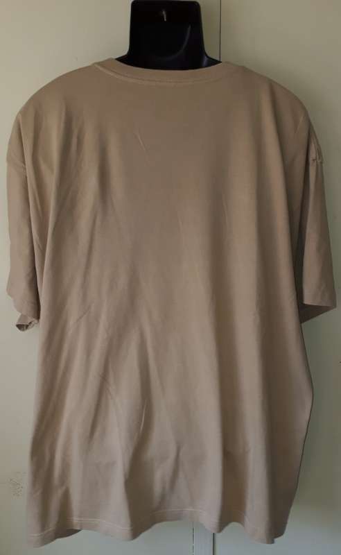 MENS: BROWN T-SHIRT - MAKE: FOOT LOCKER - SIZE: XXL