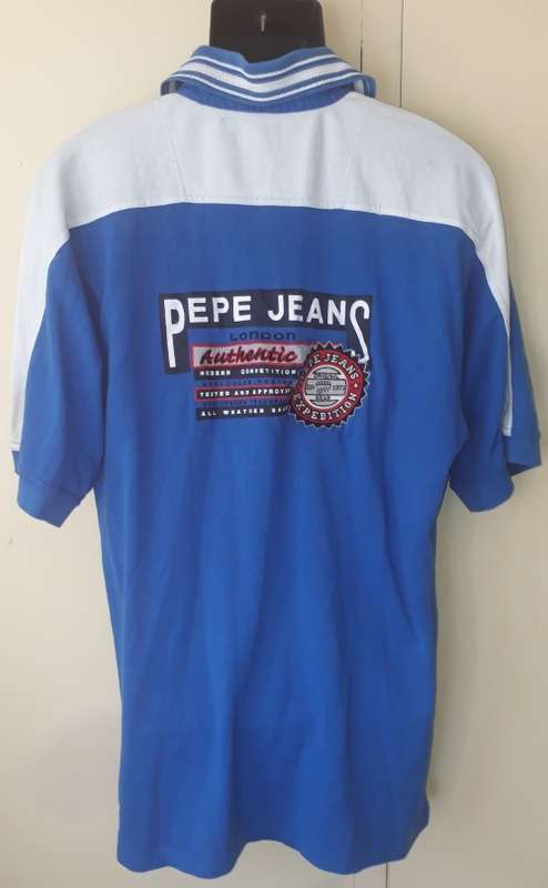 MENS: BLUE MULTI COLORED SHIRT - MAKE: PEPEJEOMA - SIZE: M