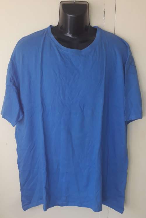 MENS: BLUE T-SHIRT - MAKE: OAKRIDGE - SIZE: XXL