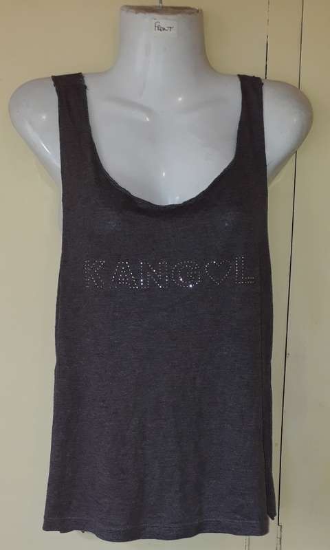 LADIES: GREY TOP - MAKE: KANGOL - SIZE: 10