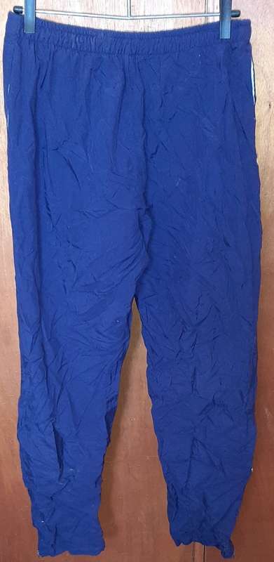 LADIES - DARK BLUE TRACKSUIT PANTS - MAKE - NO MAKE - SIZE - NO SIZE
