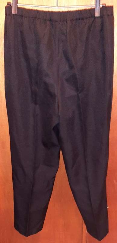 LADIES - BLACK PANTS - MAKE - NO MAKE - SIZE - NO SIZE