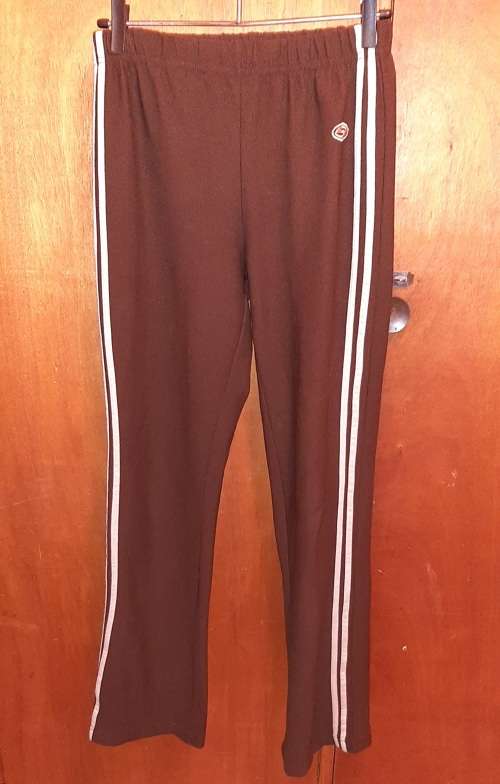 LADIES - BROWN AND WHITE PANTS - MAKE - NO MAKE - SIZE - NO SIZE