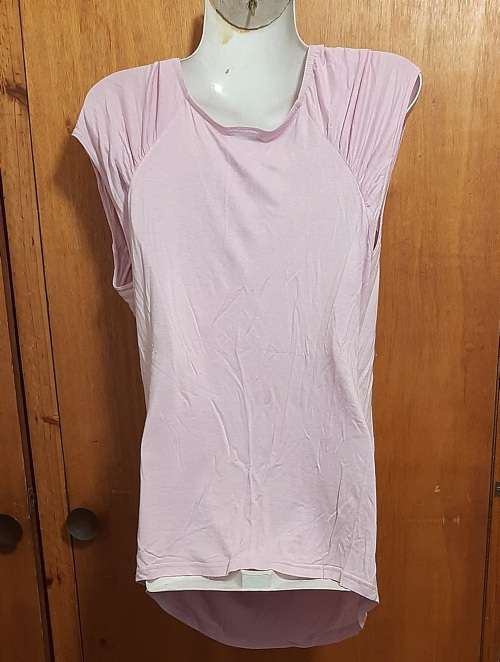 LADIES - PINK TOP - MAKE - URBAN ECHO - SIZE - L