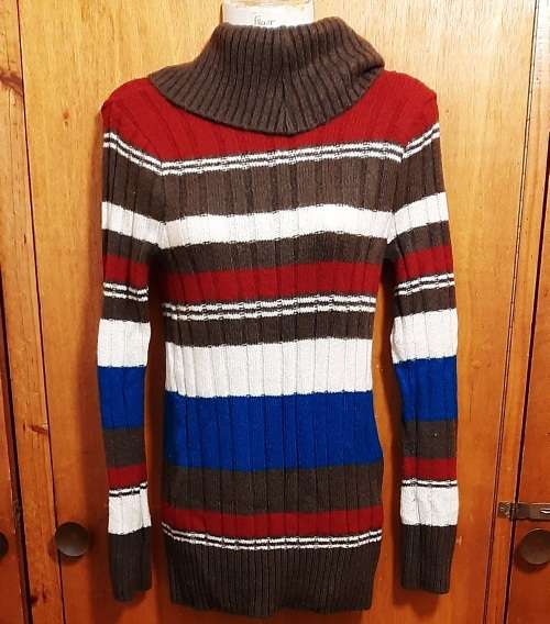 LADIES - MULTI COLORED JERSEY - MAKE - MOZAIC - SIZE - S