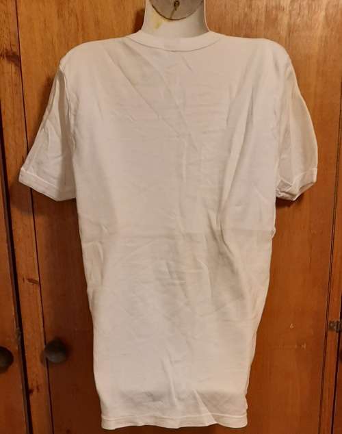 LADIES - WHITE T-SHIRT - MAKE - TRICO PLEI - SIZE - L-42