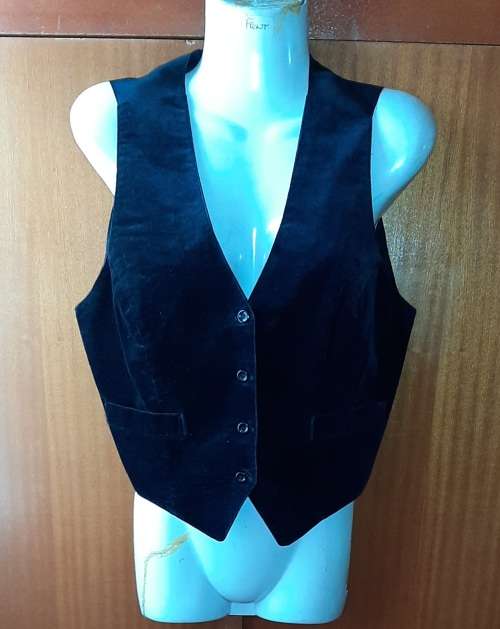 LADIES - BLACK WAISTCOAT - MAKE - PENELOPE PICKWICK - SIZE - NO SIZE
