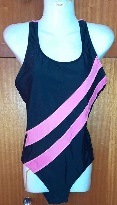 LADIES - MULTI COLORED COSTUME - MAKE - NO MAKE - SIZE - NO SIZE