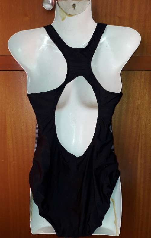 LADIES - BLACK MULTI COLORED COSTUME - MAKE - NO MAKE - SIZE - 38