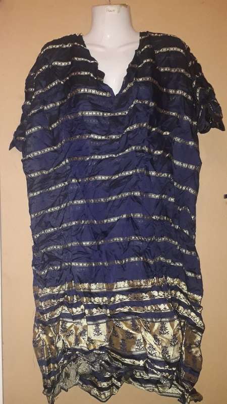 LADIES - MULTI COLORED DRESS - MAKE - NO MAKE - SIZE - NO SIZE