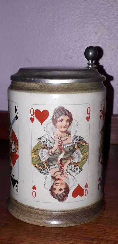 VINTAGE MARZI AND REMI STONEWARE LIDDED 0.5L BEER STEIN PLAYING CARDS MUG
