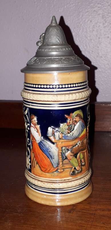 VINTAGE GERMAN LIDDED BEER STEIN MUG