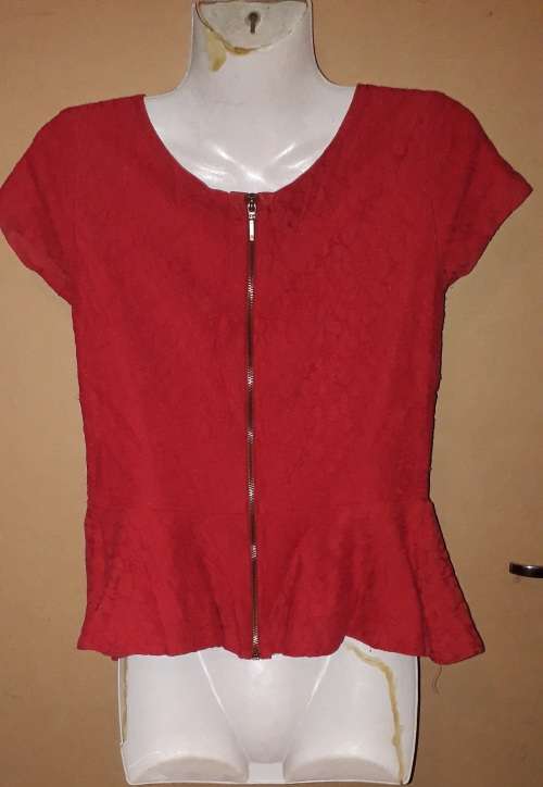 Special!! LADIES - RED TOP - MAKE - STUDIO W - SIZE - 10-34