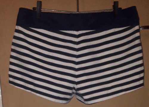 LADIES - BLUE AND WHITE SHORTS - MAKE - FOSCHINI - SIZE - 14