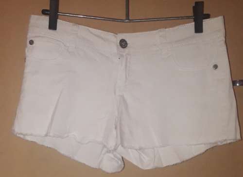 Ladies - Short White Shorts - Make - Re - Size - 34