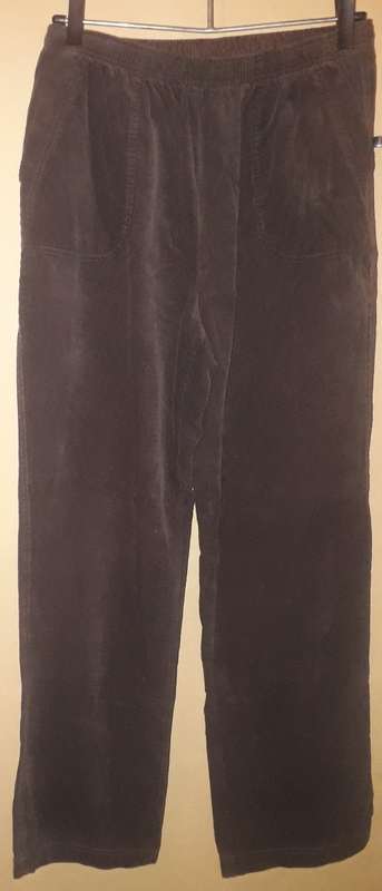 Ladies - Dark Brown Corduroy Pants - Make - Woolworths Woman - Size - 12