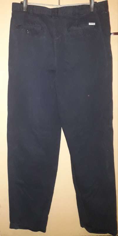 Special! Mens - Black Pants - Make - Oakridge Chinos - Size - 36
