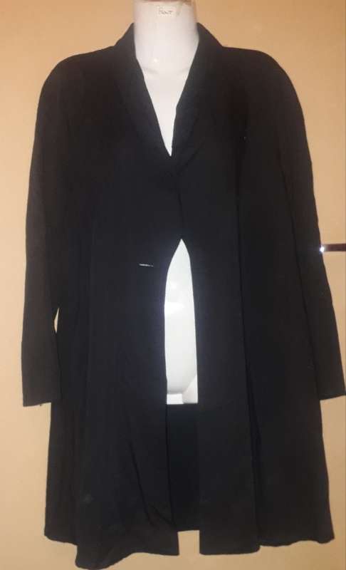 Ladies - Black Coat - Make - Foschini - Size - M
