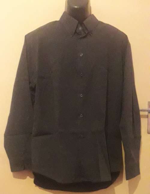 Mens - Black Shirt - Make - Cignal Collection - Size - 42-16half