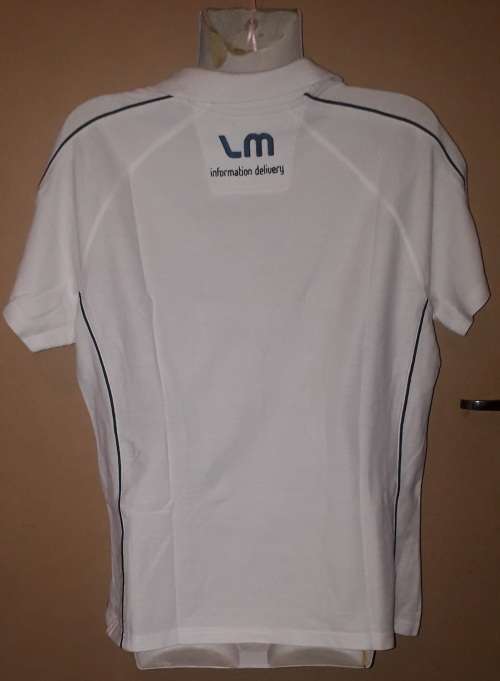 Special!! Ladies - White Shirt - Make - US Basic - Size - M