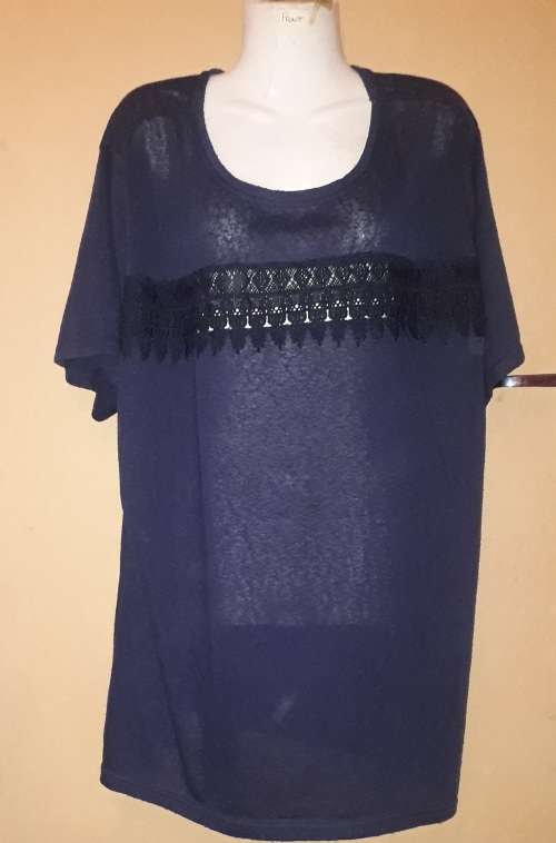 Ladies - Thin Black Top - Make - Penny C - Size-28
