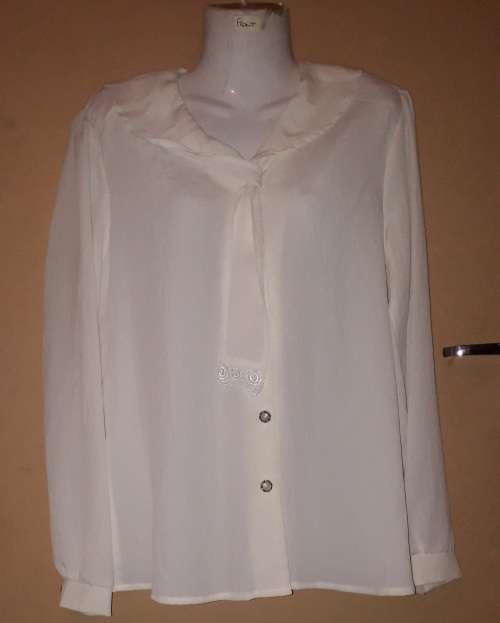 Special!! Ladies - White Blouse - Make - No Make - Size - 36