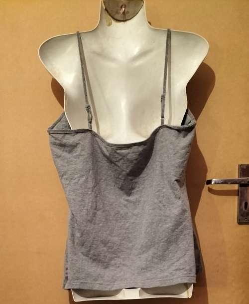 Ladies - Grey Top - Make - Woolworths - Size - 18