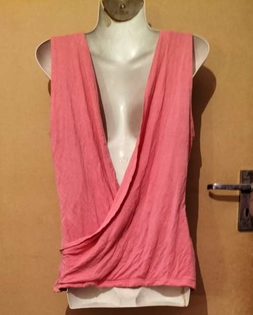 Ladies - Pink Top - Make - O-n-l-y  - Size - L