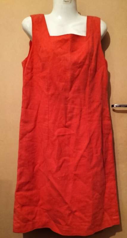 Ladies - Orange Dress - Make - no make  - Size - no size