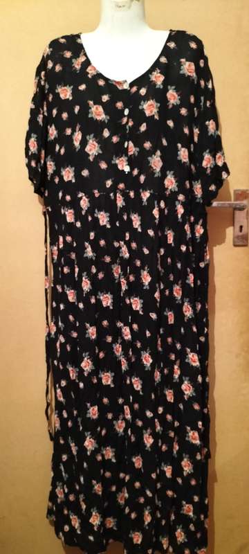 Ladies - Multicolored Dress - Make - Foschini - Size - M
