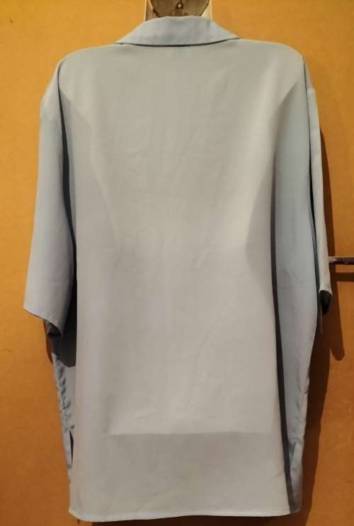 Ladies - Blue Blouse - Make - Princess Di - Size - no size